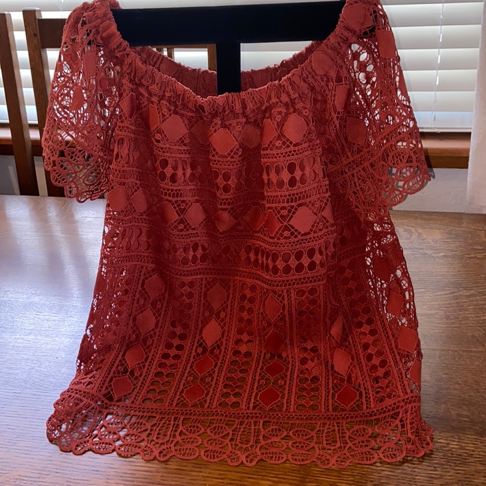 Maurice’s Rust colored lined blouse top